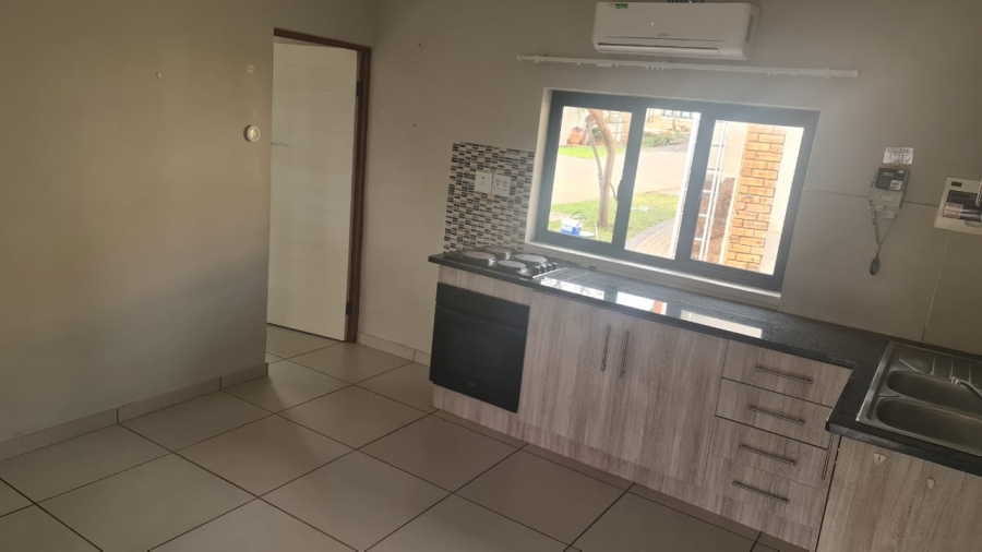 To Let 1 Bedroom Property for Rent in Wigwam North West